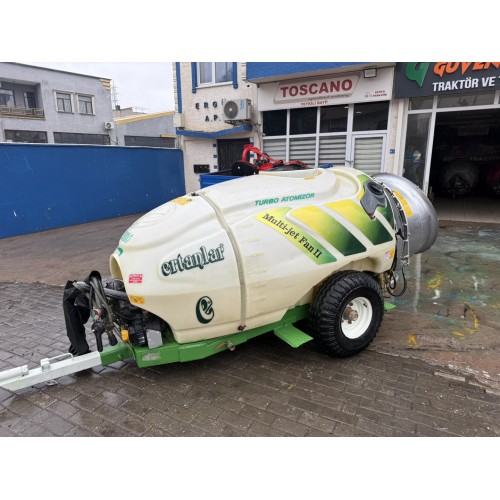 2.El Turbo Fanlı İlaçlama Makinası İkinci El Ertanlar Multi Jet Fan 2018 Model 2000 Litre Atomizör İtalyan Pompa